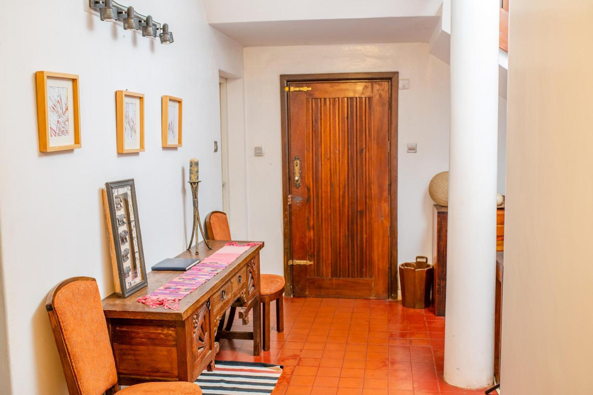 Zereniti House Hotell Muyaka Exteriör bild
