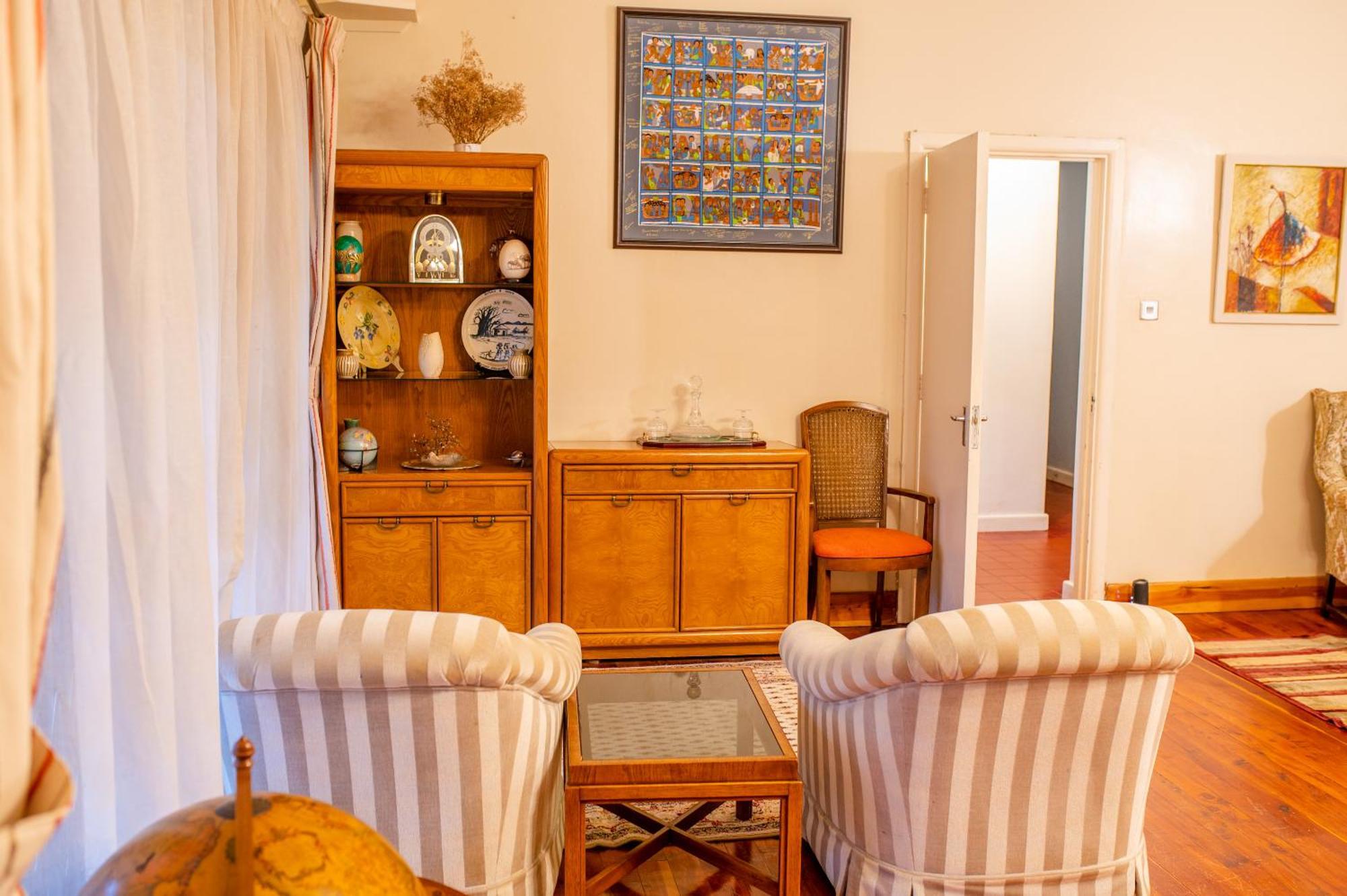 Zereniti House Hotell Muyaka Exteriör bild