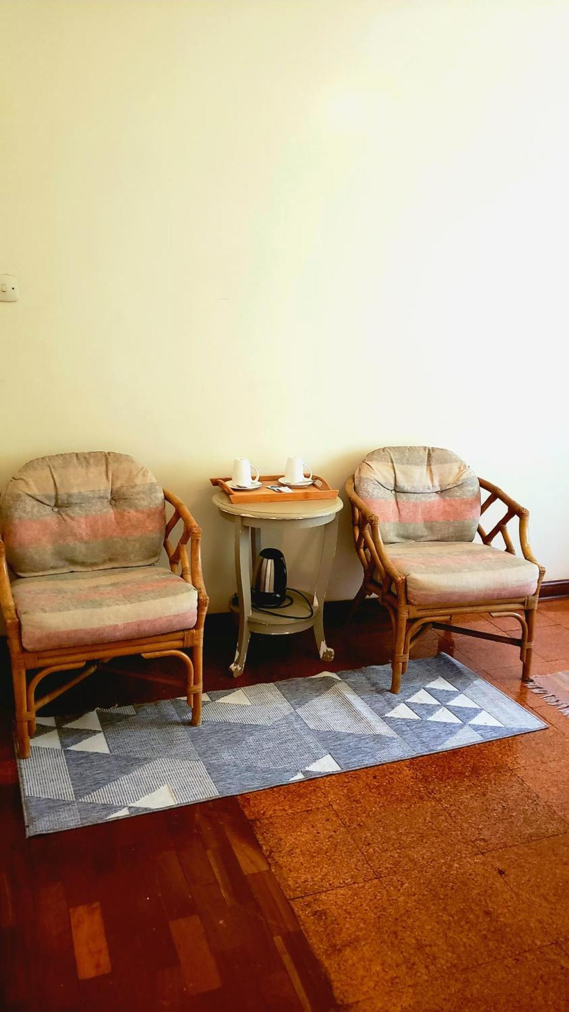 Zereniti House Hotell Muyaka Exteriör bild