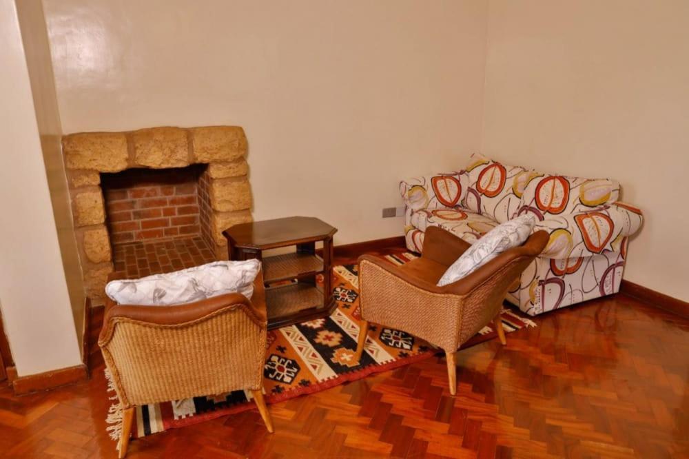 Zereniti House Hotell Muyaka Exteriör bild